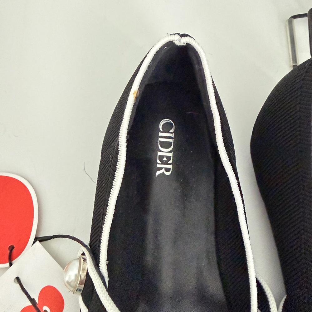 Cider Black Flats with White Trim - Picture 5 of 6